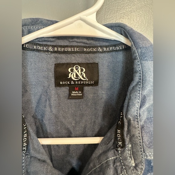 Rock & Republic Men’s Blue Camouflage Button down shirt size Medium - Picture 9 of 14